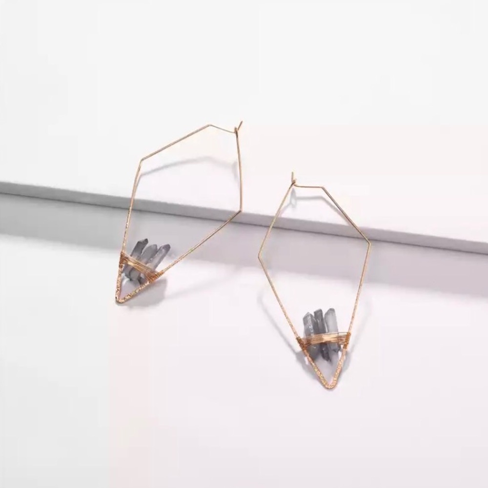 Geometric Quartz Crystal Wired Hoop Boho Earring - Picture 12 of 16